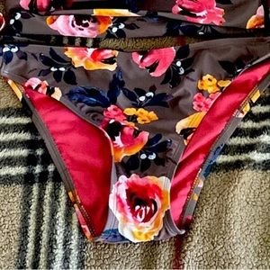 New with tags. Lost weight and it’s way to big. Selling for what I paid